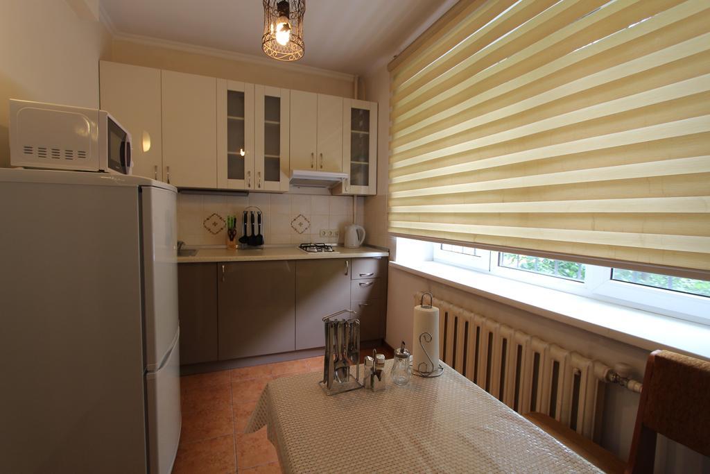 Nadezhda Apartment on Nauryzbay Batyra 37/1 Almatı Dış mekan fotoğraf
